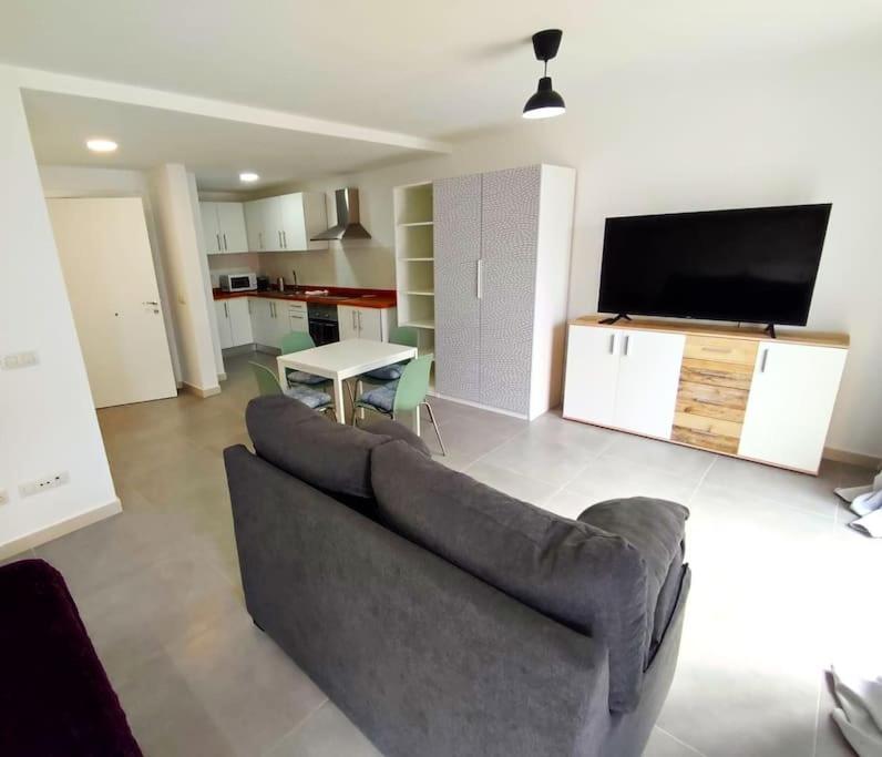 Apartament Near The Ocean In Playa San Juan Esterno foto