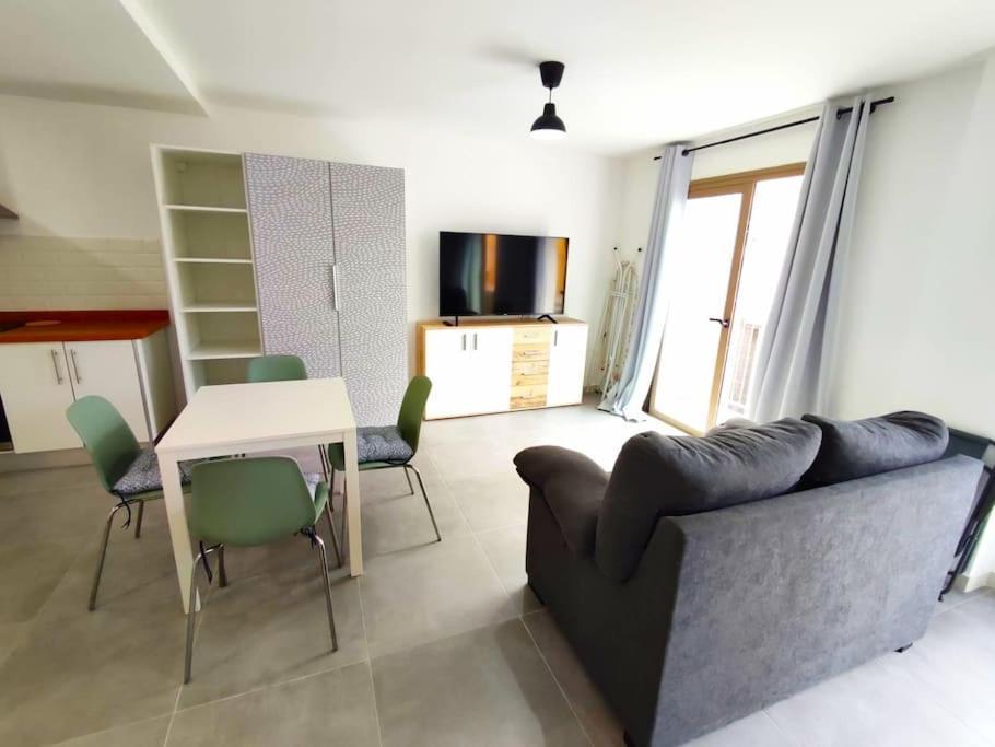 Apartament Near The Ocean In Playa San Juan Esterno foto